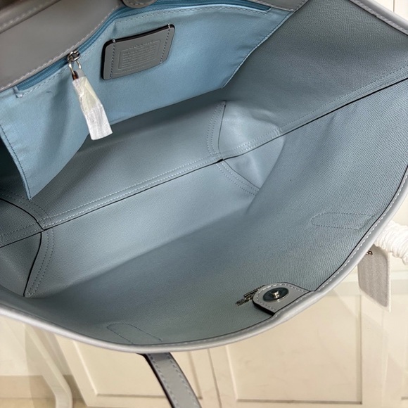 Coach City Tote Bag In Sketch Signature Canvas Silver/Ice Blue - Picture 4 of 6